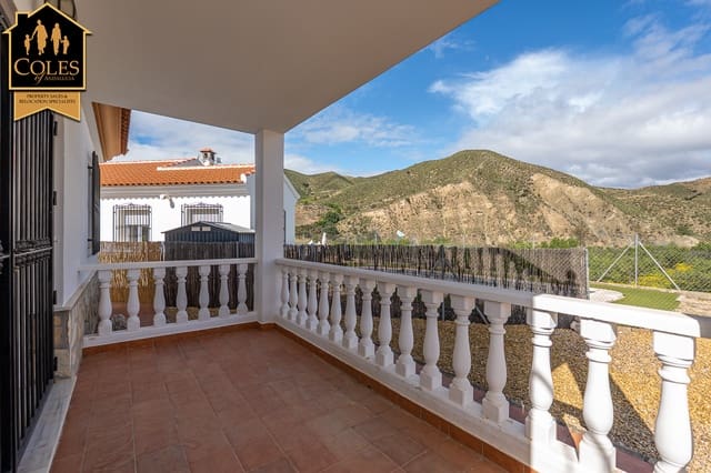 3 quarto Moradia para venda em Arboleas com piscina garagem - 290 000 € (Ref: 9696727)