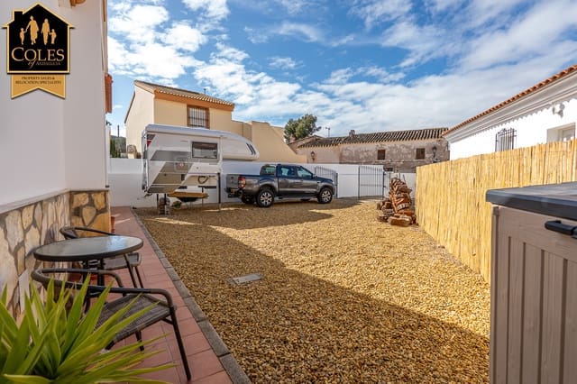 3 quarto Moradia para venda em Arboleas com piscina garagem - 290 000 € (Ref: 9696727)