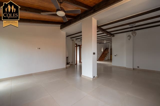 3 makuuhuone Huvila myytävänä paikassa Desert Springs, Cuevas del Almanzora mukana uima-altaan 
autotalli - 395 000 € (Ref: 9696857)