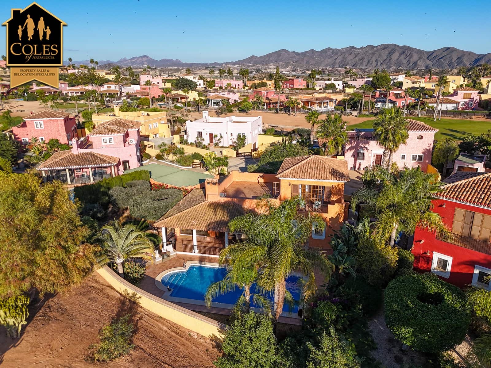 4 camera da letto Villa in vendita in Cuevas del Almanzora con piscina garage - 649.950 € (Rif: 9747064)