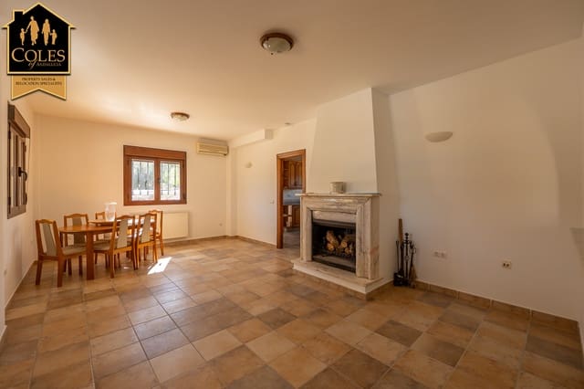 4 sypialnia Willa na sprzedaż w Cantoria z basenem garażem - 249 950 € (Ref: 9747128)