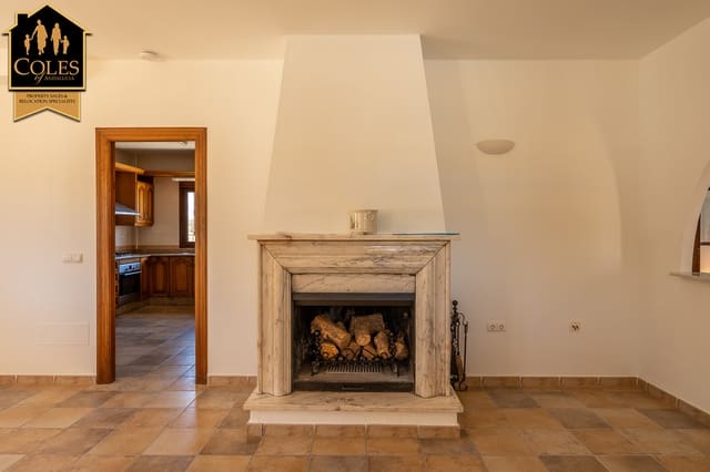 4 sypialnia Willa na sprzedaż w Cantoria z basenem garażem - 249 950 € (Ref: 9747128)