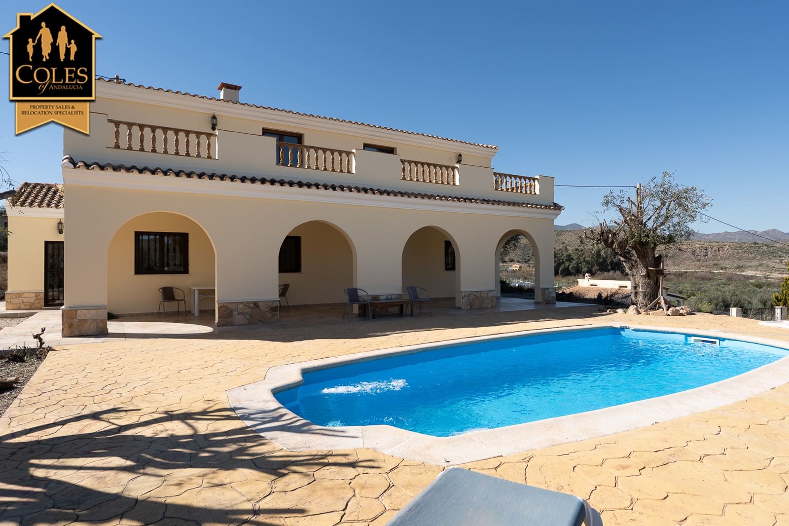 4 Zimmer Villa zu verkaufen in Cantoria mit Pool Garage - 249.950 € (Ref: 9747128)