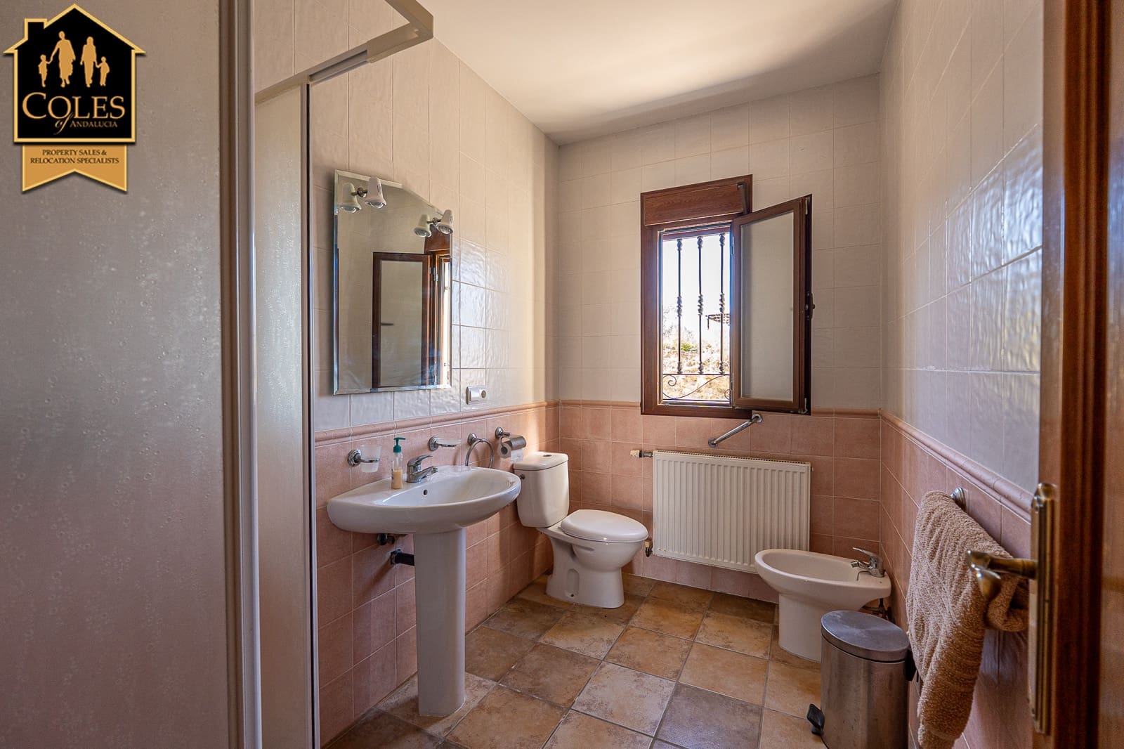 4 Zimmer Villa zu verkaufen in Cantoria mit Pool Garage - 249.950 € (Ref: 9747128)