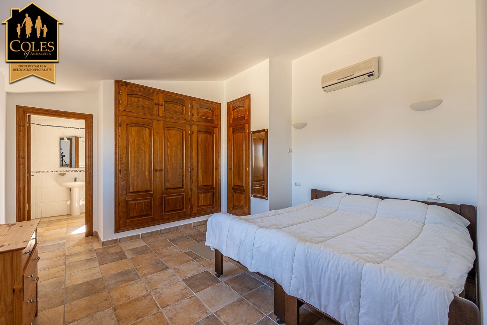 4 Zimmer Villa zu verkaufen in Cantoria mit Pool Garage - 249.950 € (Ref: 9747128)