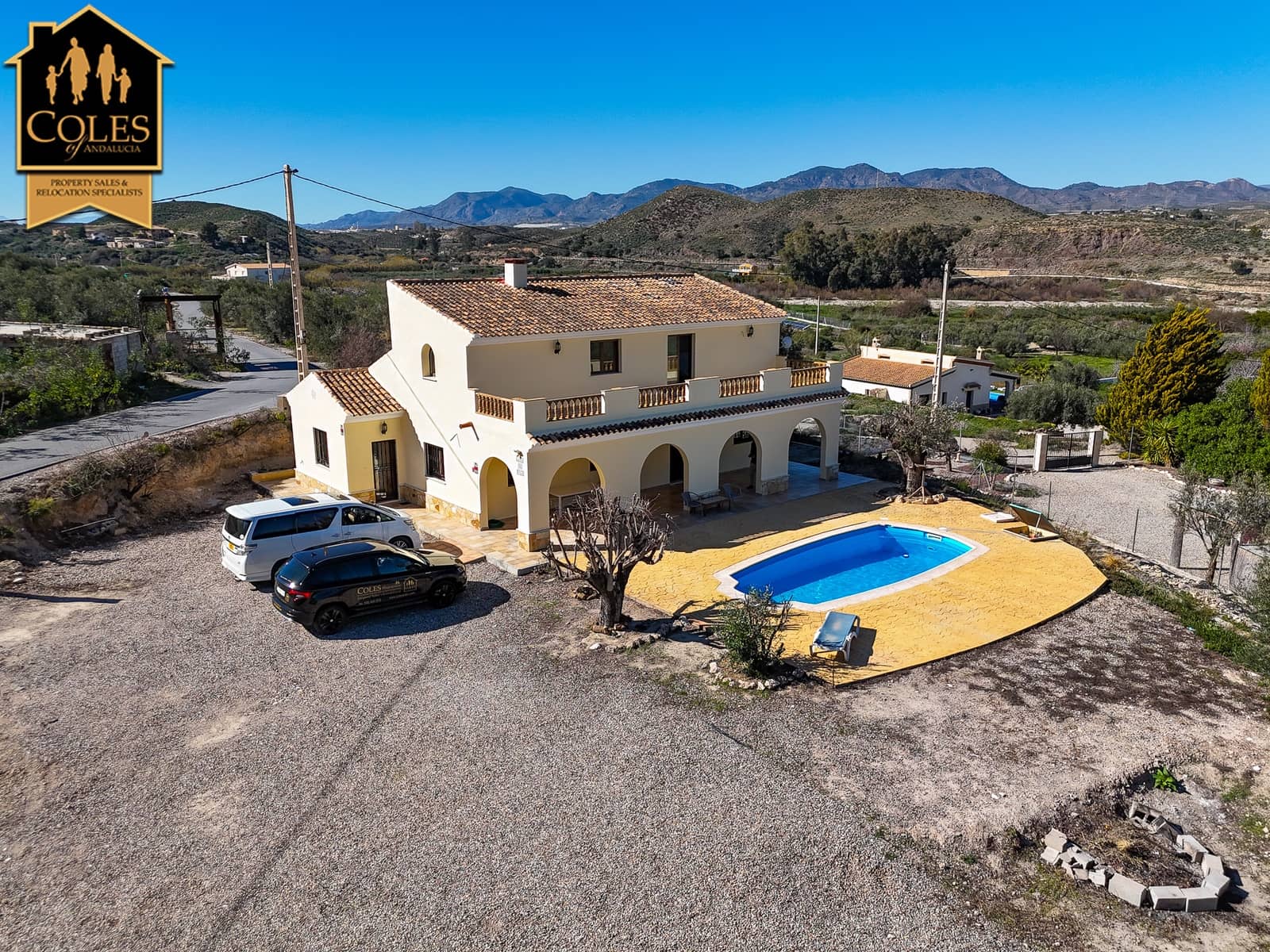 4 Zimmer Villa zu verkaufen in Cantoria mit Pool Garage - 249.950 € (Ref: 9747128)