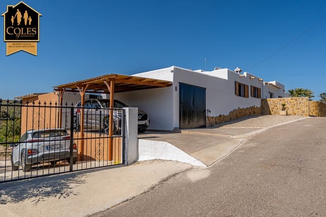 3 soveværelse Villa til salg i Turre med swimmingpool garage - € 439.950 (Ref: 9747266)