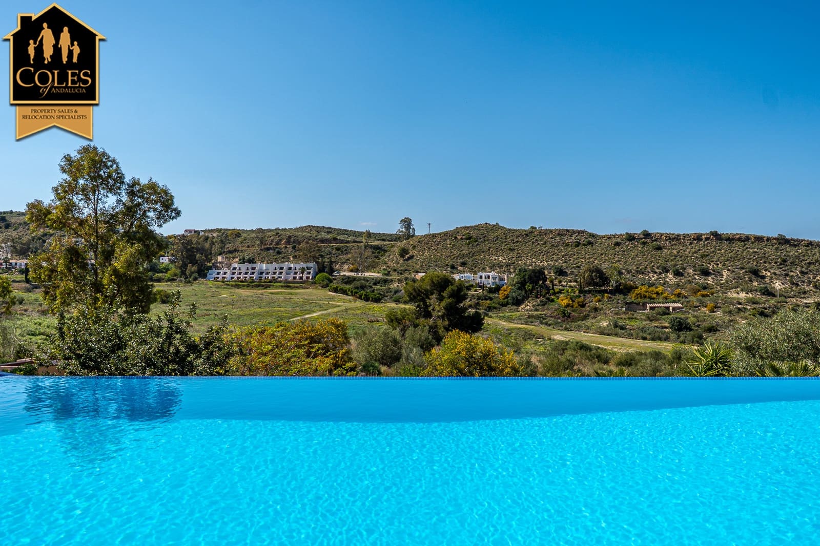 3 soveværelse Villa til salg i Turre med swimmingpool garage - € 439.950 (Ref: 9747266)