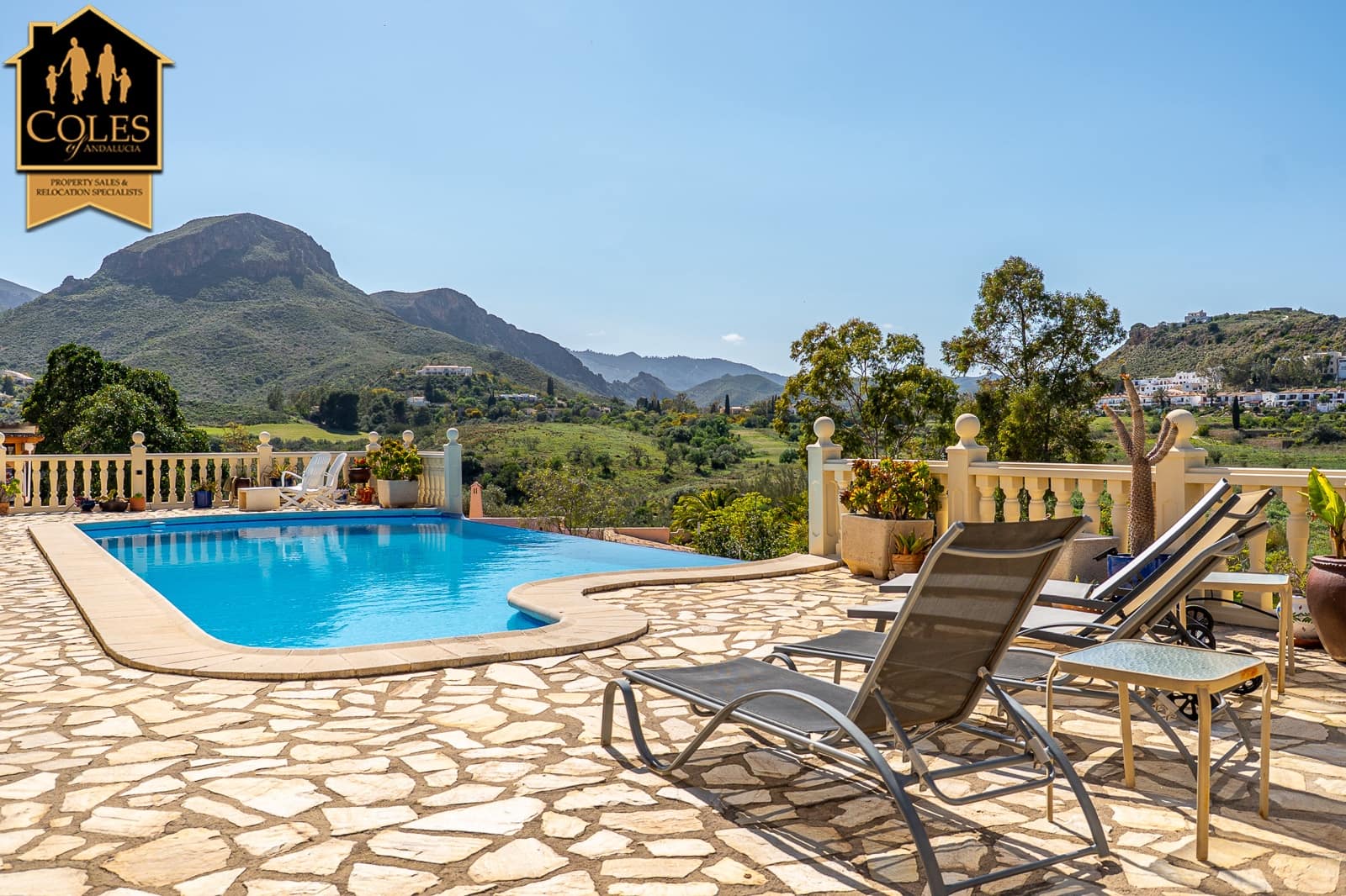 3 soveværelse Villa til salg i Turre med swimmingpool garage - € 439.950 (Ref: 9747266)