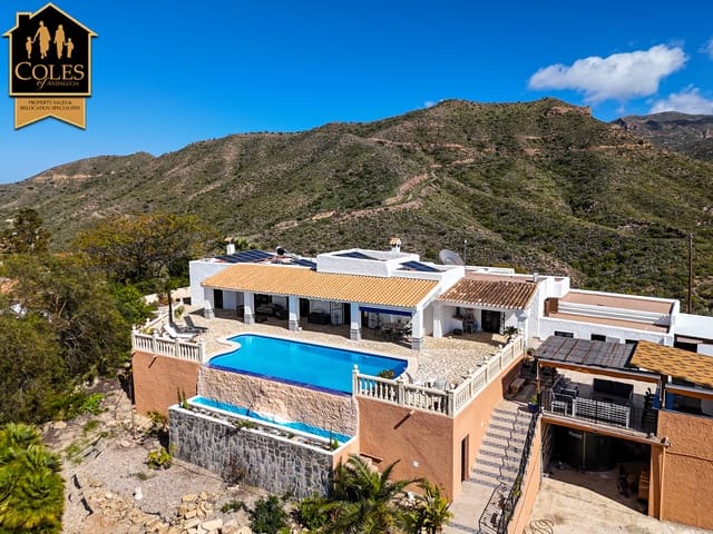 3 soveværelse Villa til salg i Turre med swimmingpool garage - € 439.950 (Ref: 9747266)