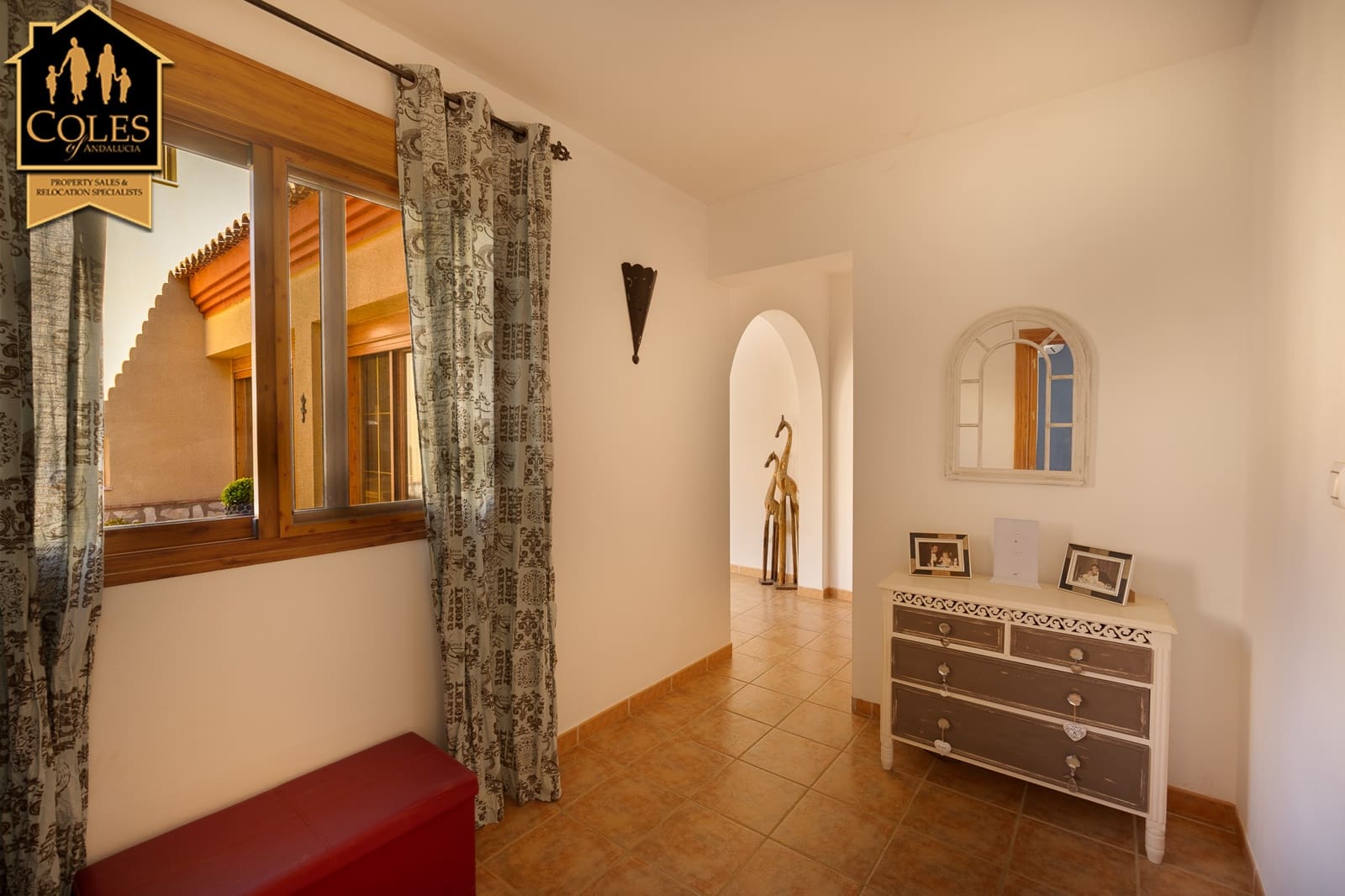 4 soveværelse Villa til salg i Bedar med swimmingpool garage - € 530.000 (Ref: 9747269)