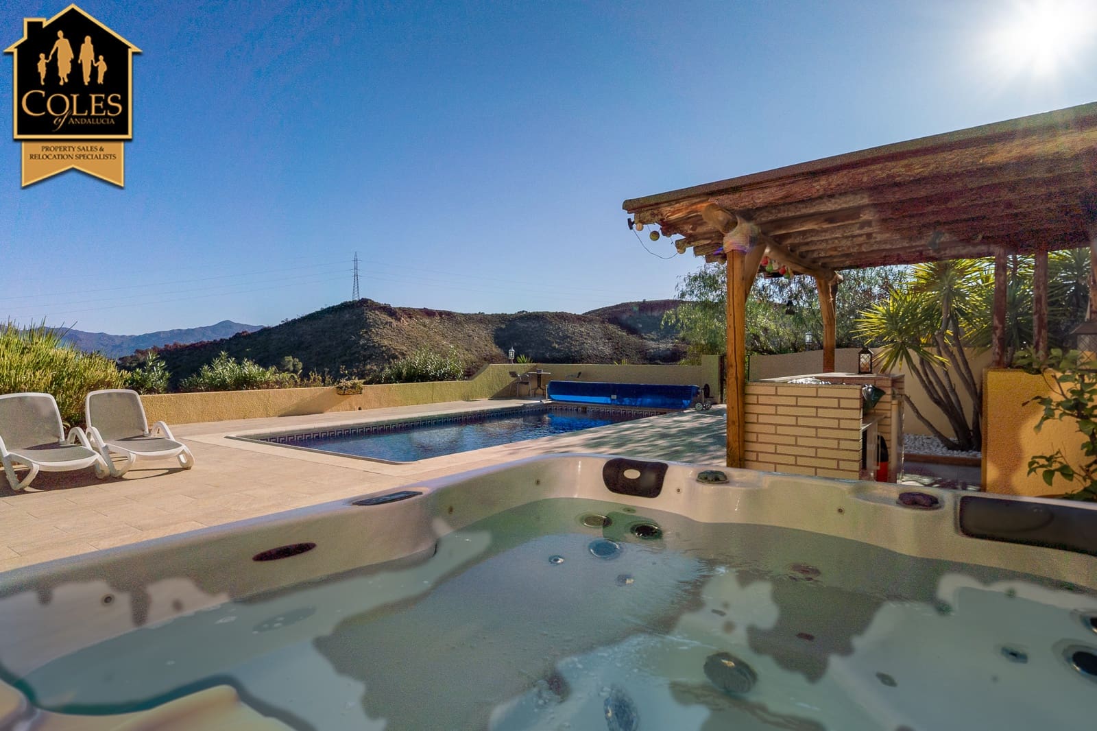 4 soveværelse Villa til salg i Bedar med swimmingpool garage - € 530.000 (Ref: 9747269)