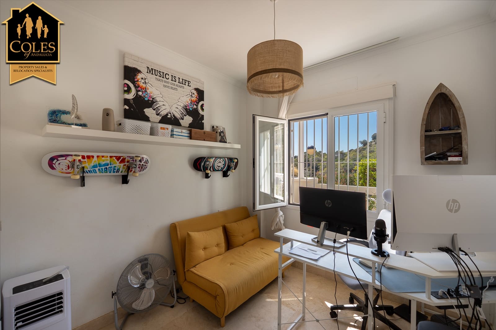 3 bedroom Beach Apartment for sale in Mojacar with pool garage - € 279,999 (Ref: 9747305)