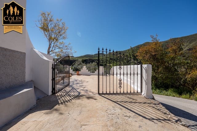 7 slaapkamer Finca/Landhuis te koop in Arboleas met zwembad garage - € 299.999 (Ref: 9761013)