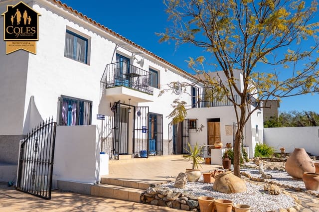 7 slaapkamer Finca/Landhuis te koop in Arboleas met zwembad garage - € 299.999 (Ref: 9761013)