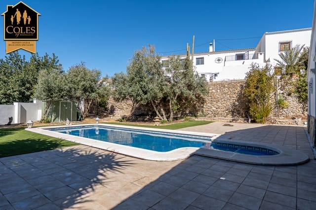 7 slaapkamer Finca/Landhuis te koop in Arboleas met zwembad garage - € 299.999 (Ref: 9761013)