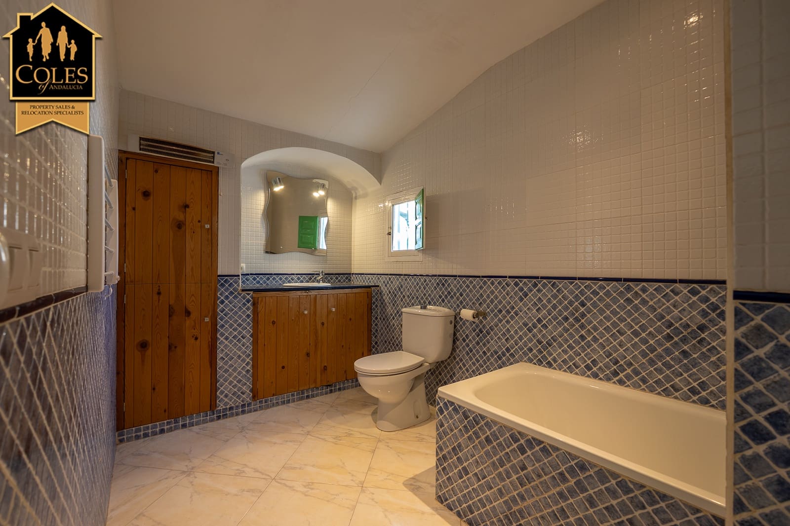 7 slaapkamer Finca/Landhuis te koop in Arboleas met zwembad garage - € 299.999 (Ref: 9761013)