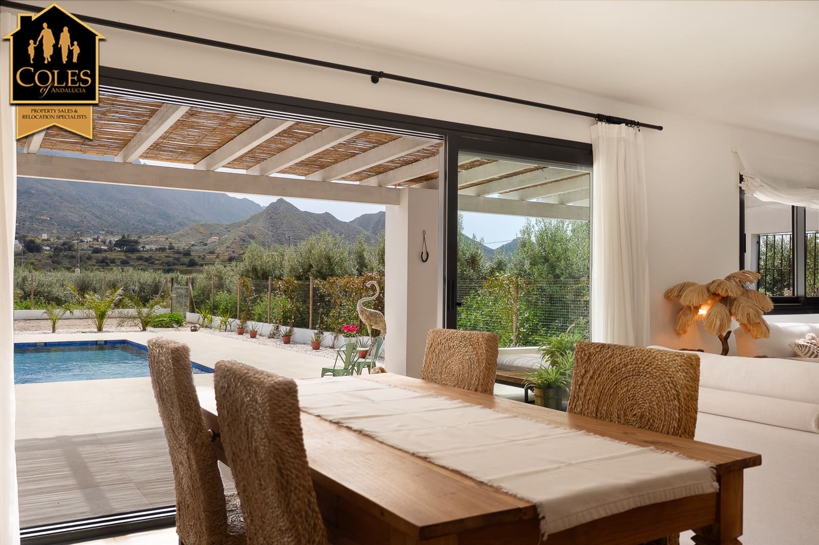 3 sypialnia Willa na sprzedaż w Mojacar z basenem garażem - 575 000 € (Ref: 9781320)