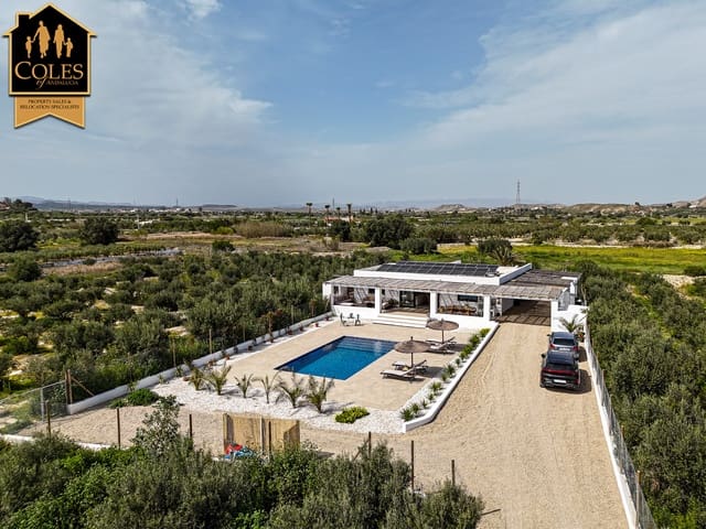 3 sypialnia Willa na sprzedaż w Mojácar z basenem garażem - 575 000 € (Ref: 9781320)