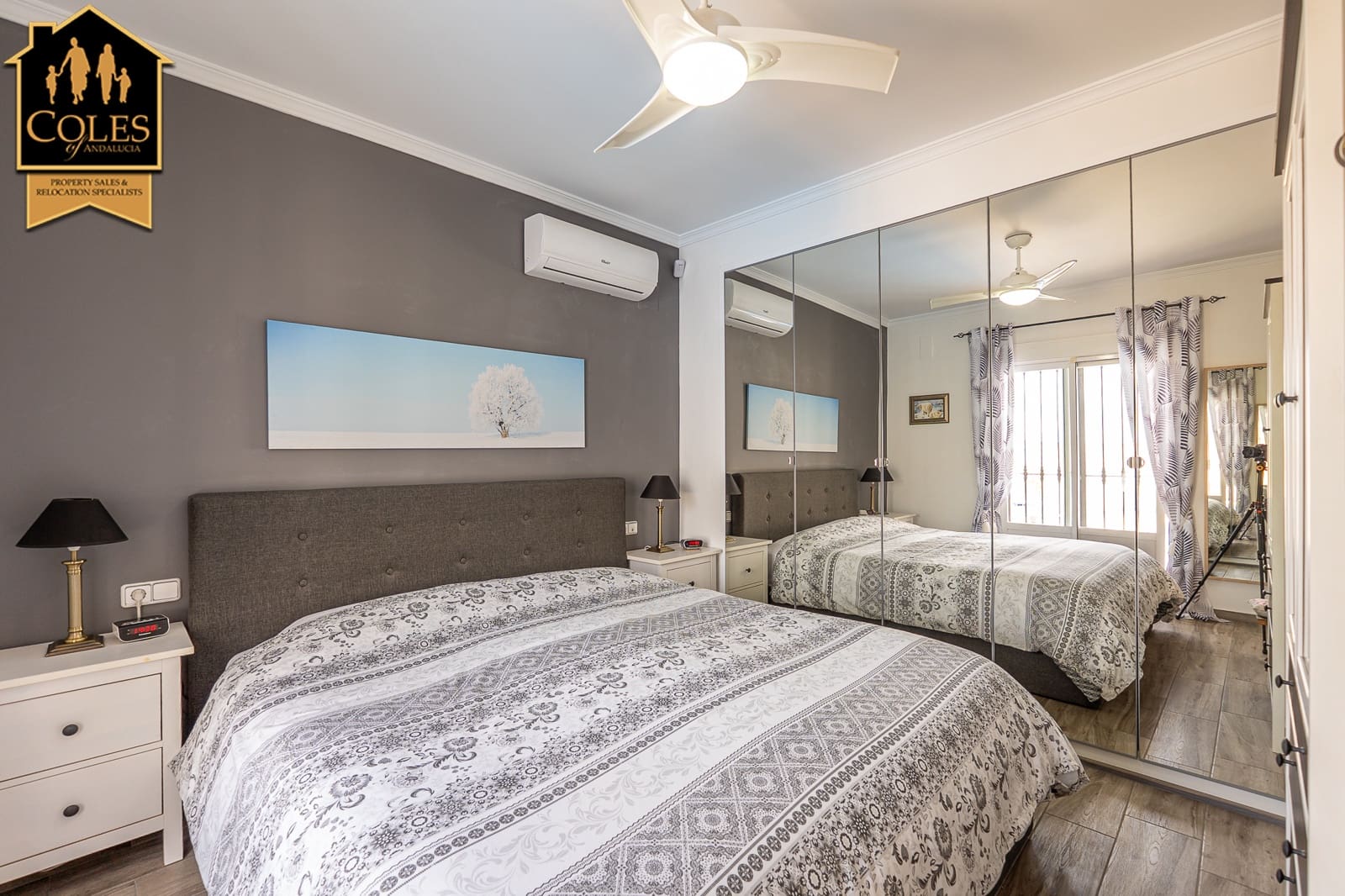 Chalet de 3 habitaciones en Arboleas en venta con piscina garaje - 334.950 € (Ref: 9788880)