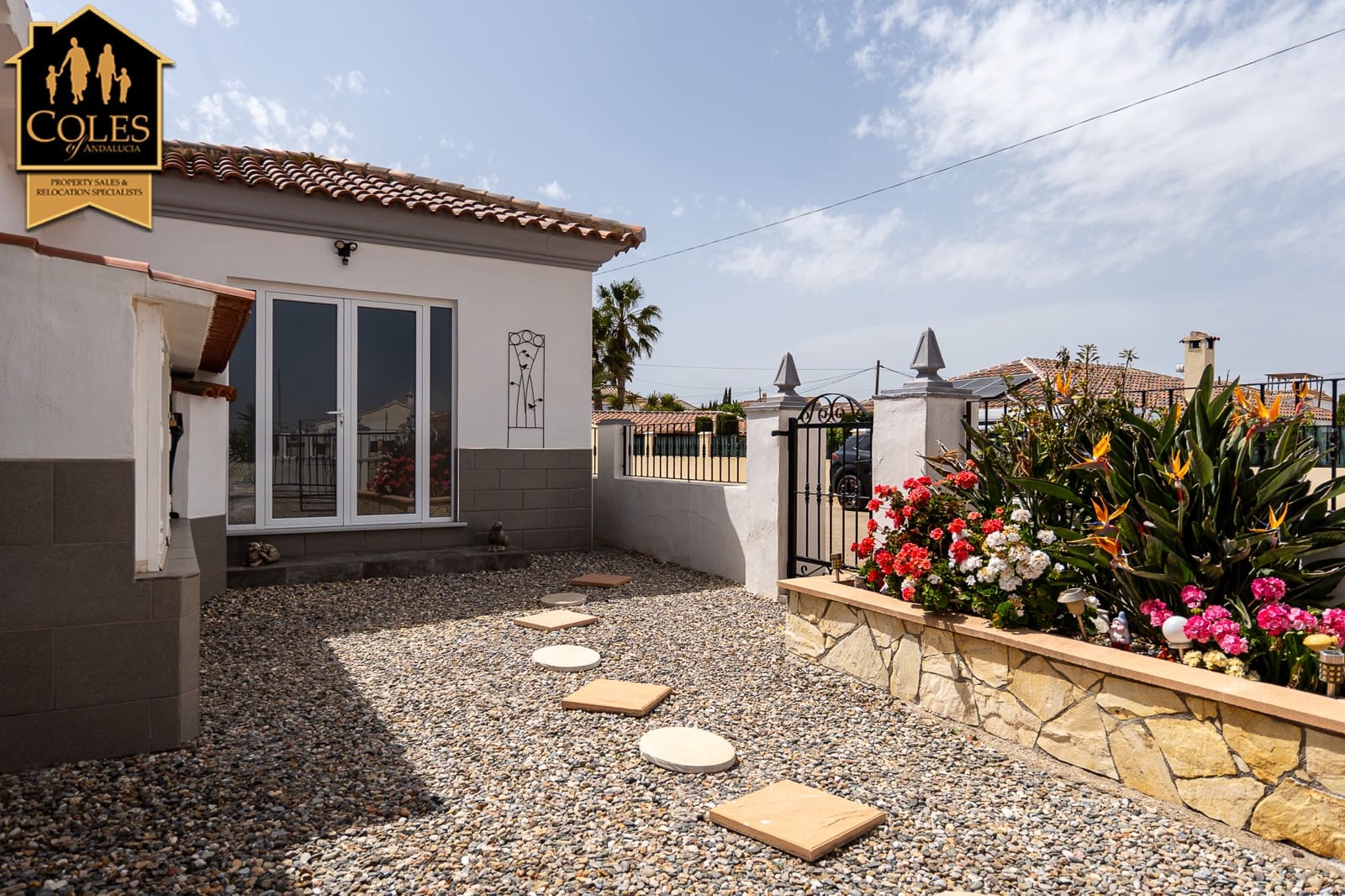 Chalet de 3 habitaciones en Arboleas en venta con piscina garaje - 334.950 € (Ref: 9788880)