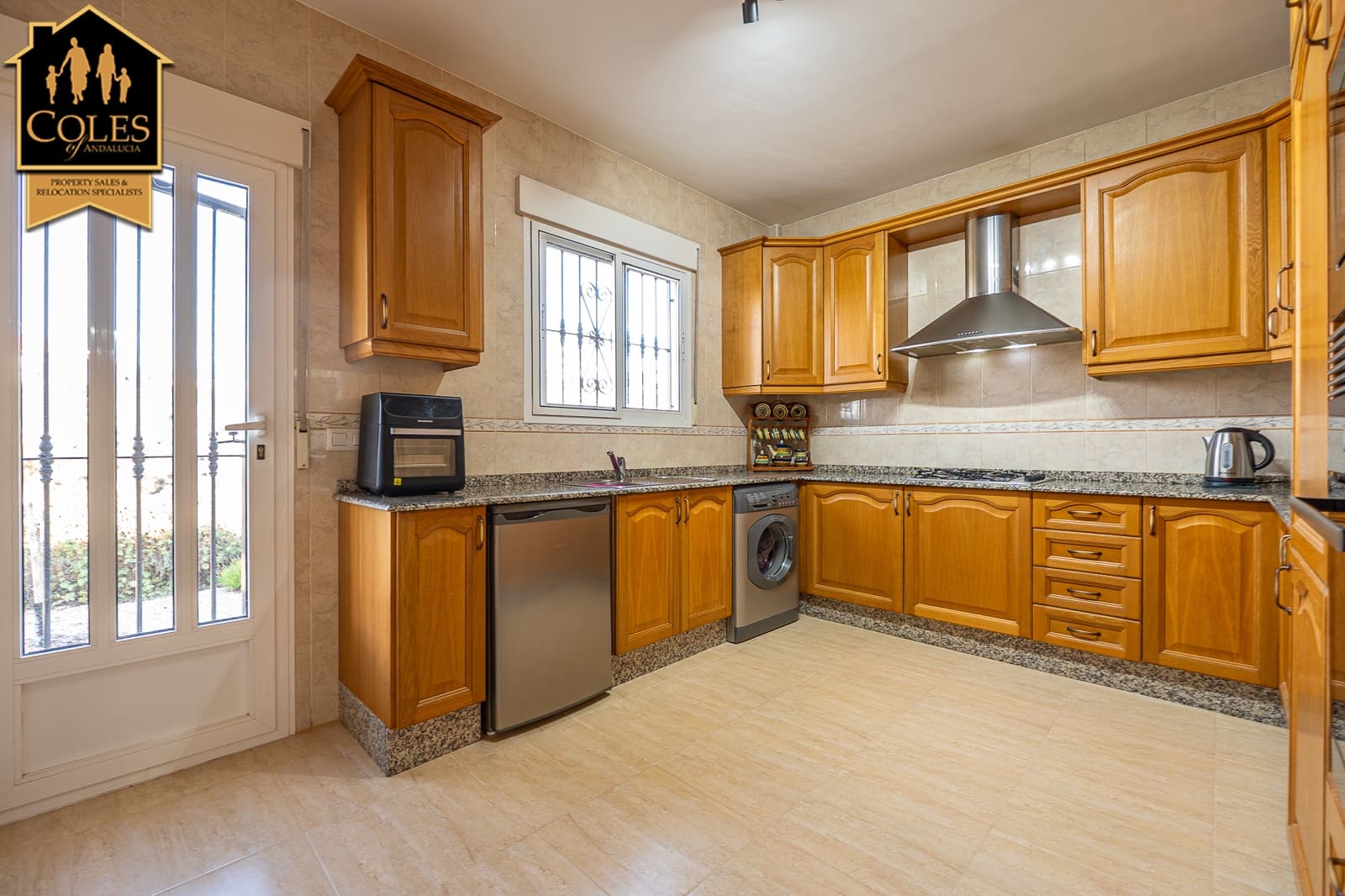 3 chambre Villa/Maison à vendre à Zurgena avec garage - 229 999 € (Ref: 9789402)