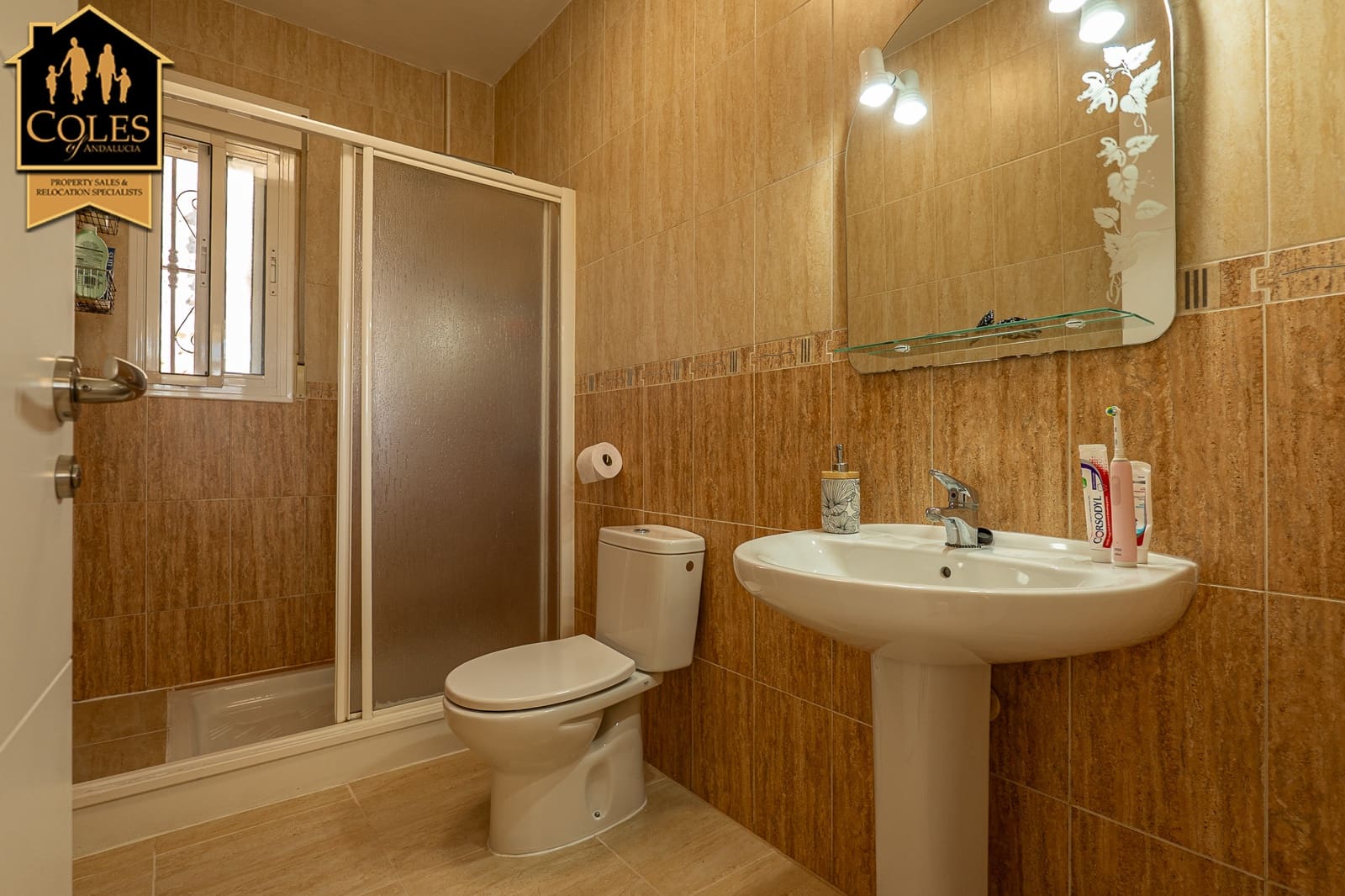 3 chambre Villa/Maison à vendre à Zurgena avec garage - 229 999 € (Ref: 9789402)