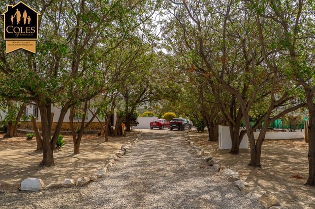 4 sypialnia Willa na sprzedaż w Cuevas del Almanzora z basenem garażem - 485 000 € (Ref: 9793245)