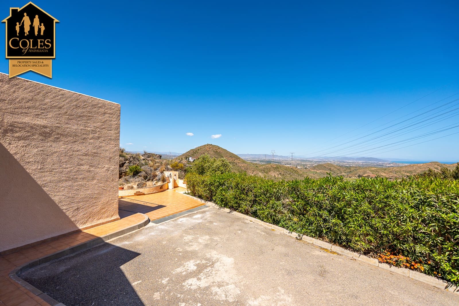 4 bedroom Villa for sale in Turre with garage - € 349,950 (Ref: 9793276)