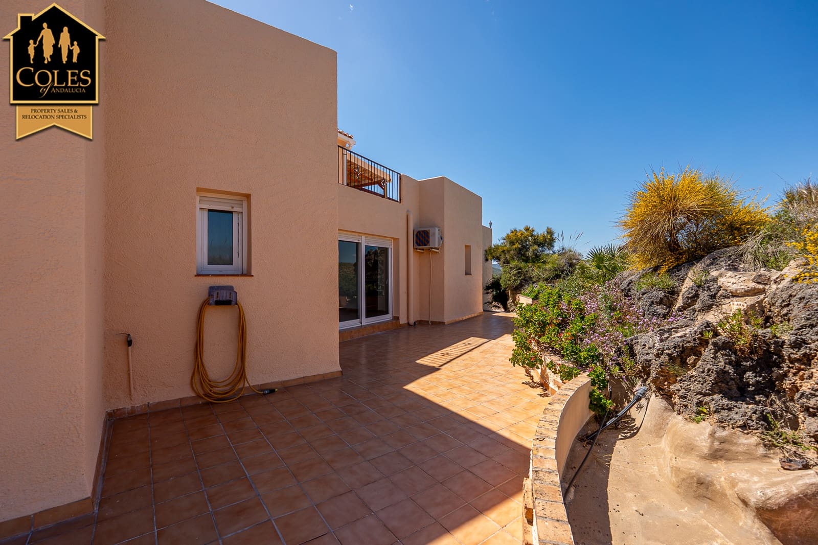 4 bedroom Villa for sale in Turre with garage - € 349,950 (Ref: 9793276)