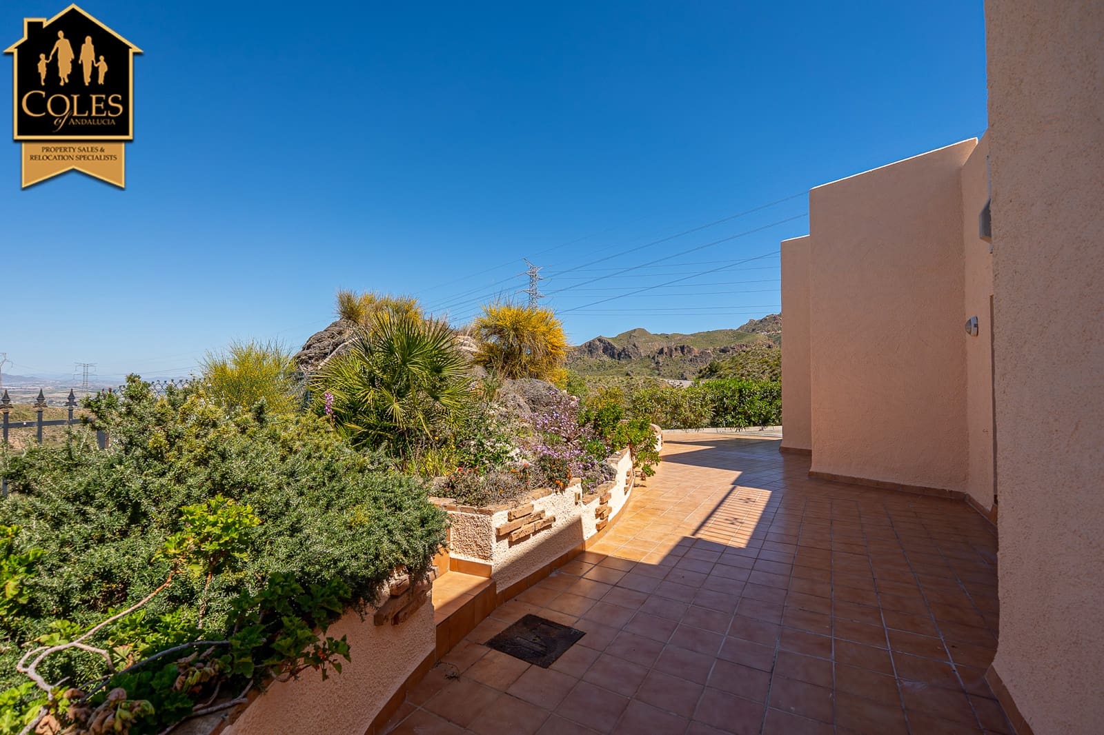 4 bedroom Villa for sale in Turre with garage - € 349,950 (Ref: 9793276)