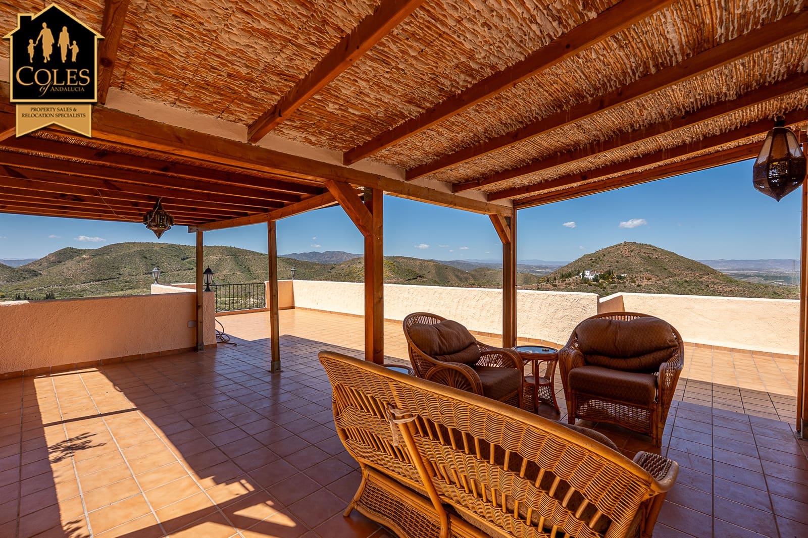 4 bedroom Villa for sale in Turre with garage - € 349,950 (Ref: 9793276)