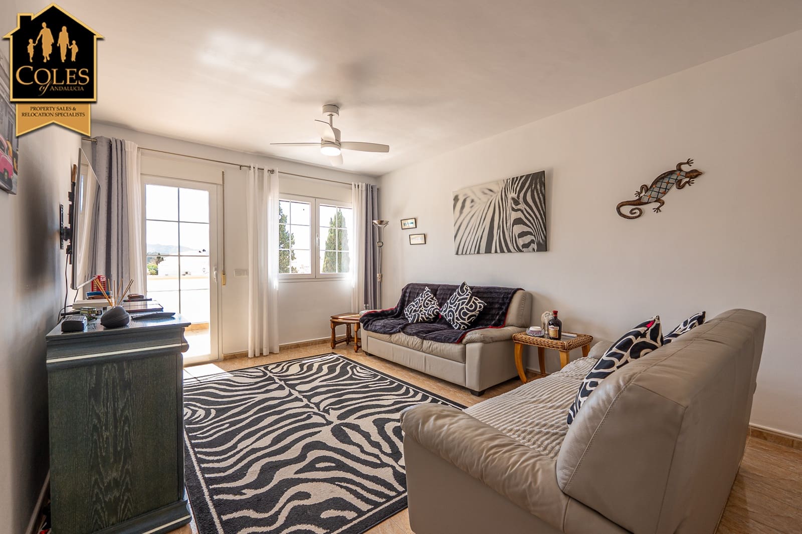 3 makuuhuone Huoneisto myytävänä paikassa Turre mukana uima-altaan 
autotalli - 169 500 € (Ref: 9793385)