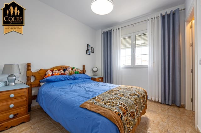 3 makuuhuone Huoneisto myytävänä paikassa Turre mukana uima-altaan 
autotalli - 169 500 € (Ref: 9793385)