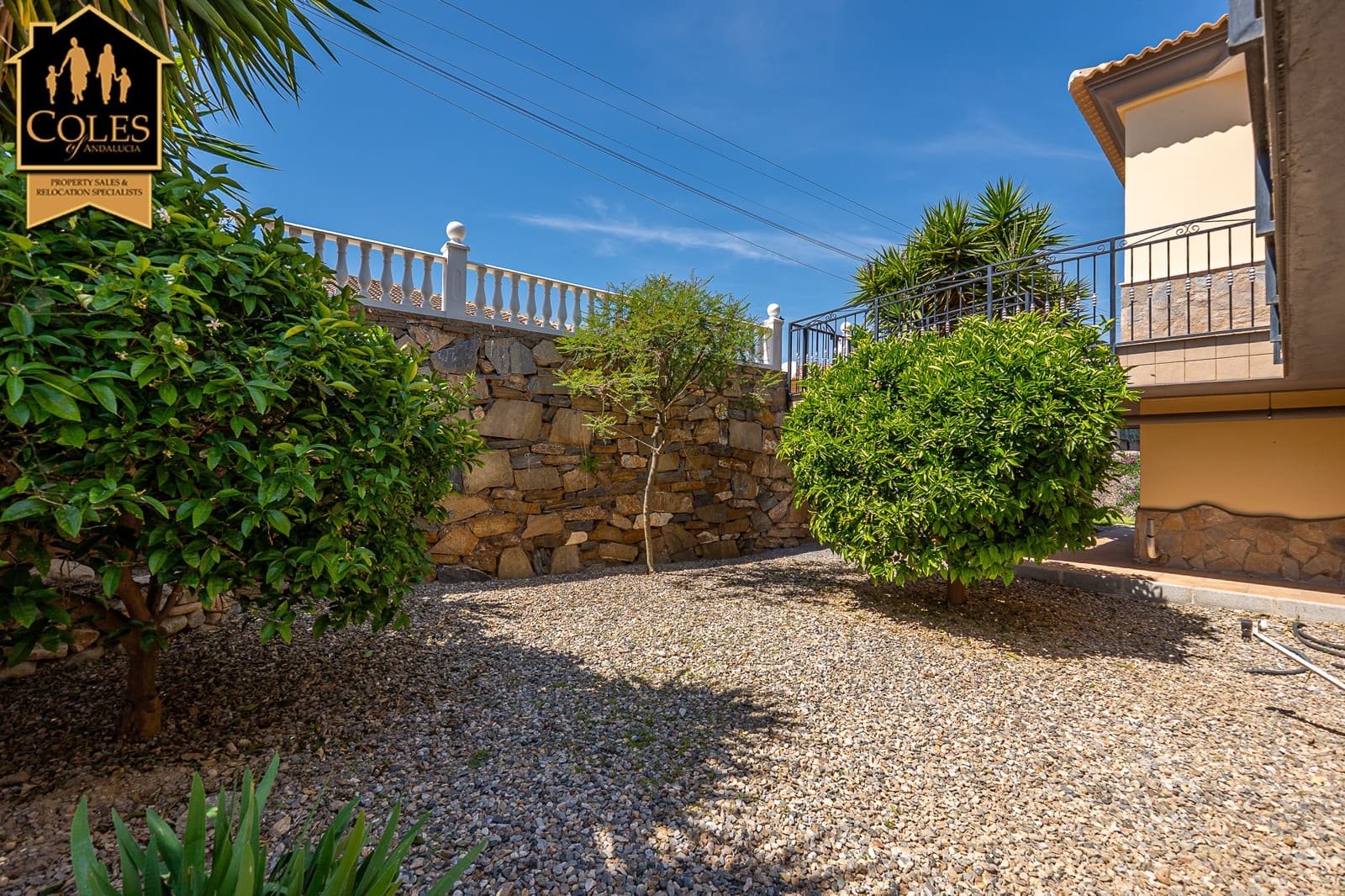 4 makuuhuone Huvila myytävänä paikassa Arboleas mukana uima-altaan 
autotalli - 299 950 € (Ref: 9801471)