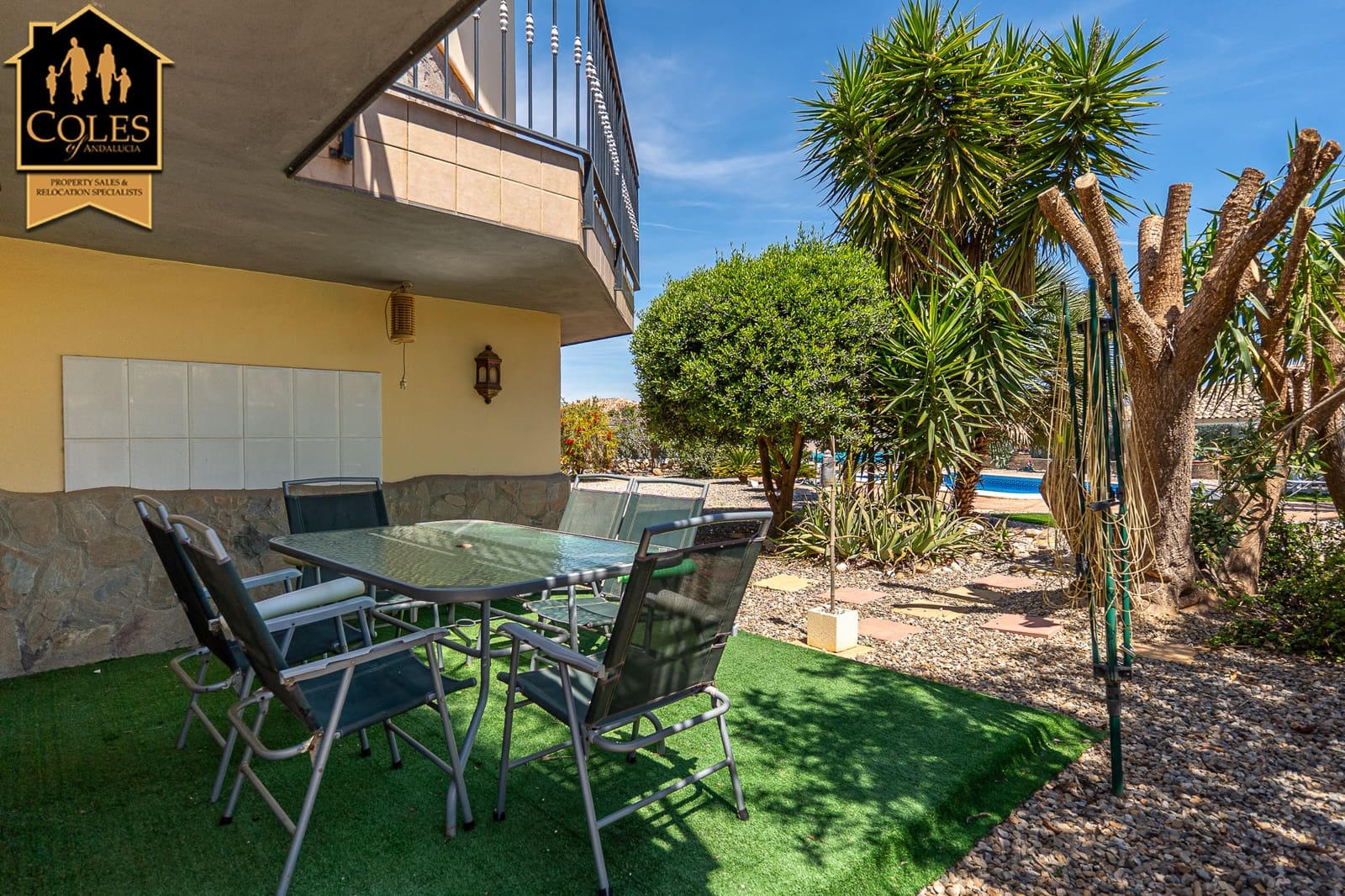 4 makuuhuone Huvila myytävänä paikassa Arboleas mukana uima-altaan 
autotalli - 299 950 € (Ref: 9801471)