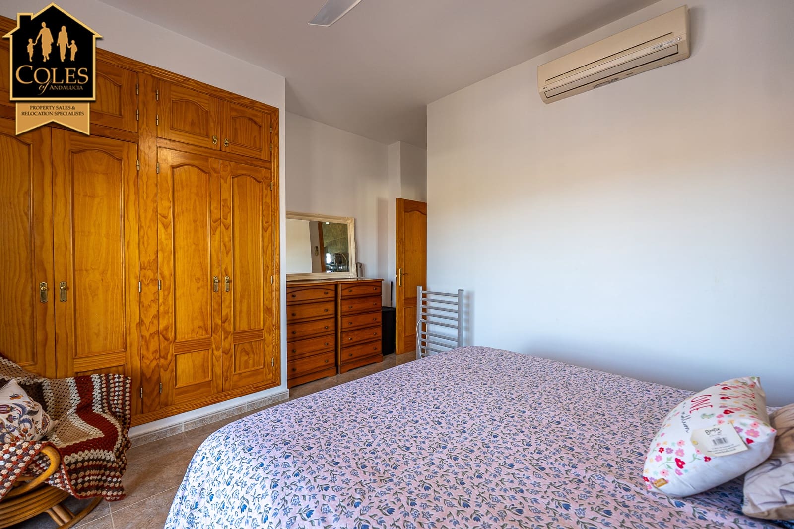 4 makuuhuone Huvila myytävänä paikassa Arboleas mukana uima-altaan 
autotalli - 299 950 € (Ref: 9801471)