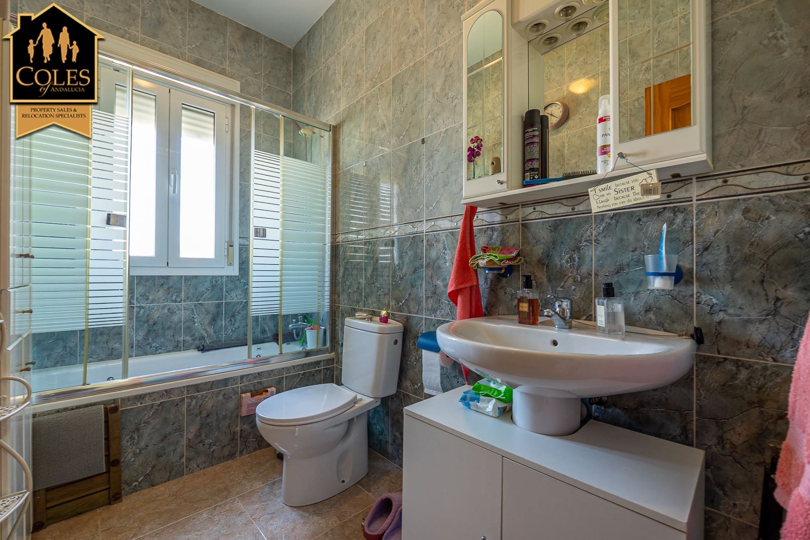 4 makuuhuone Huvila myytävänä paikassa Arboleas mukana uima-altaan 
autotalli - 299 950 € (Ref: 9801471)