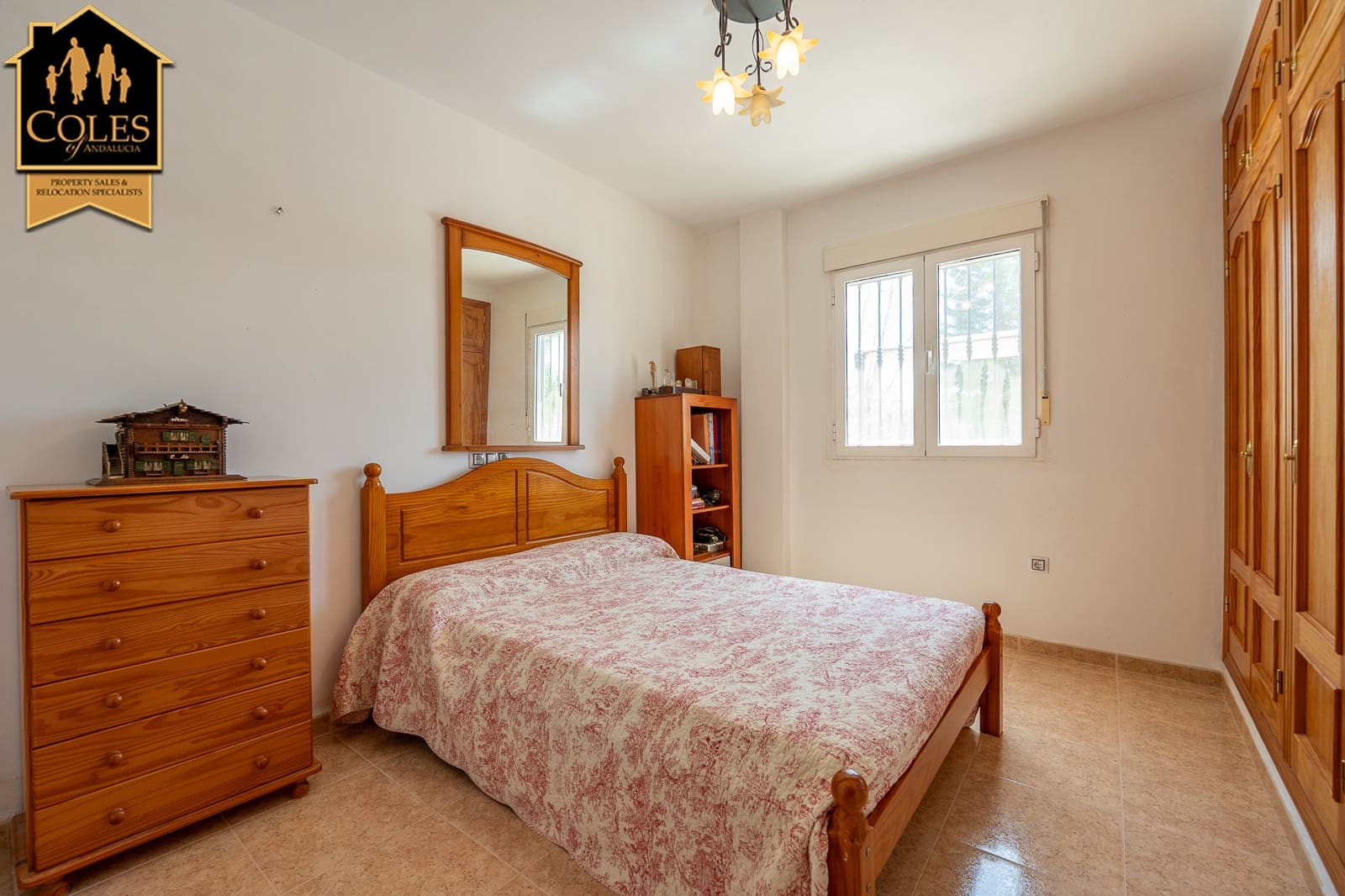 3 bedroom Villa for sale in Arboleas with pool garage - € 279,000 (Ref: 9819110)