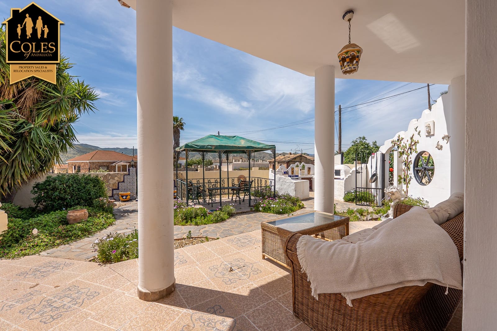 3 bedroom Villa for sale in Arboleas with pool garage - € 279,000 (Ref: 9819110)