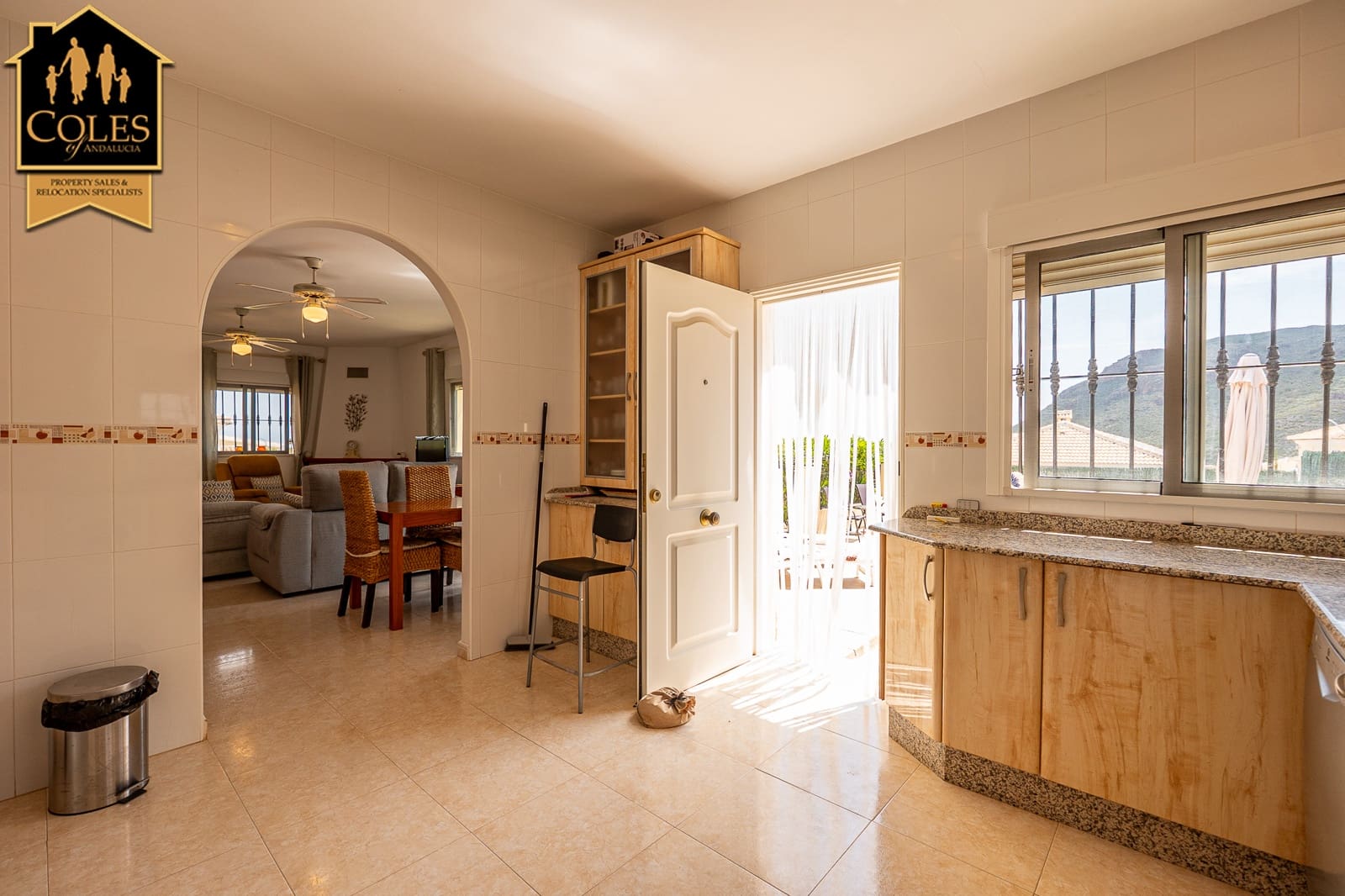 3 quarto Moradia para venda em Arboleas com piscina garagem - 255 000 € (Ref: 9823979)