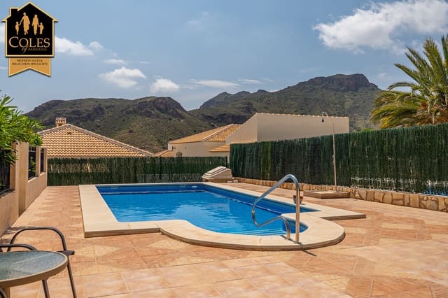 3 quarto Moradia para venda em Arboleas com piscina garagem - 255 000 € (Ref: 9823979)