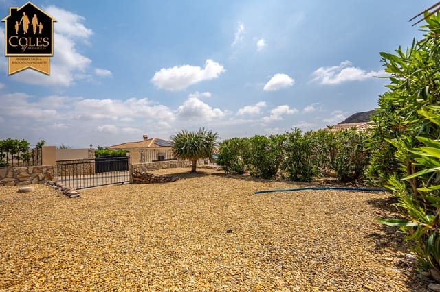 3 quarto Moradia para venda em Arboleas com piscina garagem - 255 000 € (Ref: 9823979)