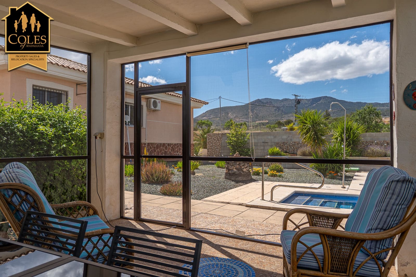 3 bedroom Villa for sale in La Parroquia with pool garage - € 350,000 (Ref: 9829443)