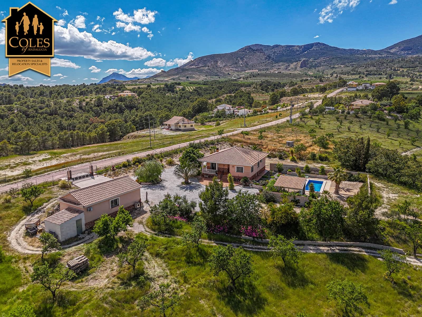 3 bedroom Villa for sale in La Parroquia with pool garage - € 350,000 (Ref: 9829443)