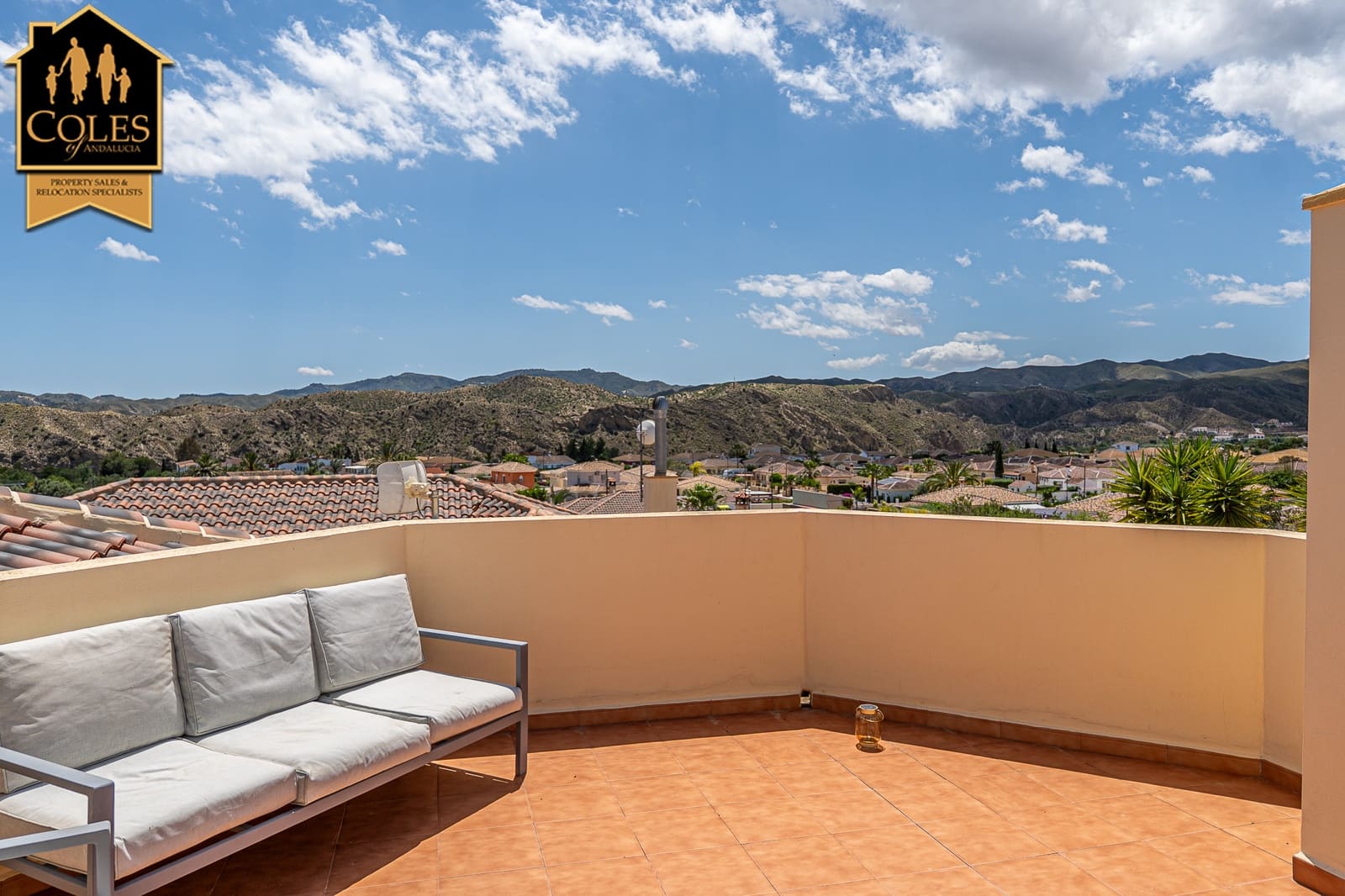 3 bedroom Villa for sale in Arboleas with pool garage - € 284,950 (Ref: 9844326)