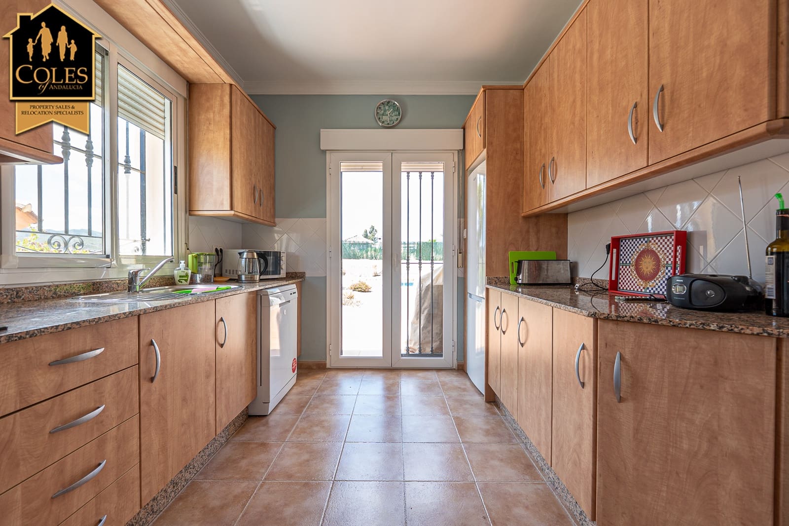 3 bedroom Villa for sale in Arboleas with pool garage - € 284,950 (Ref: 9844326)