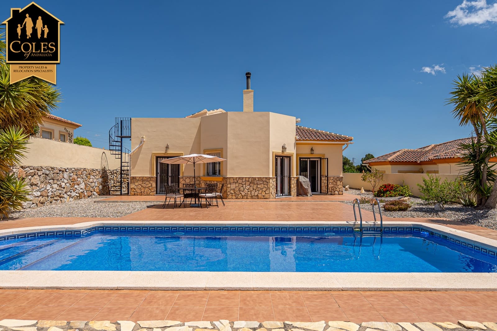 3 bedroom Villa for sale in Arboleas with pool garage - € 284,950 (Ref: 9844326)