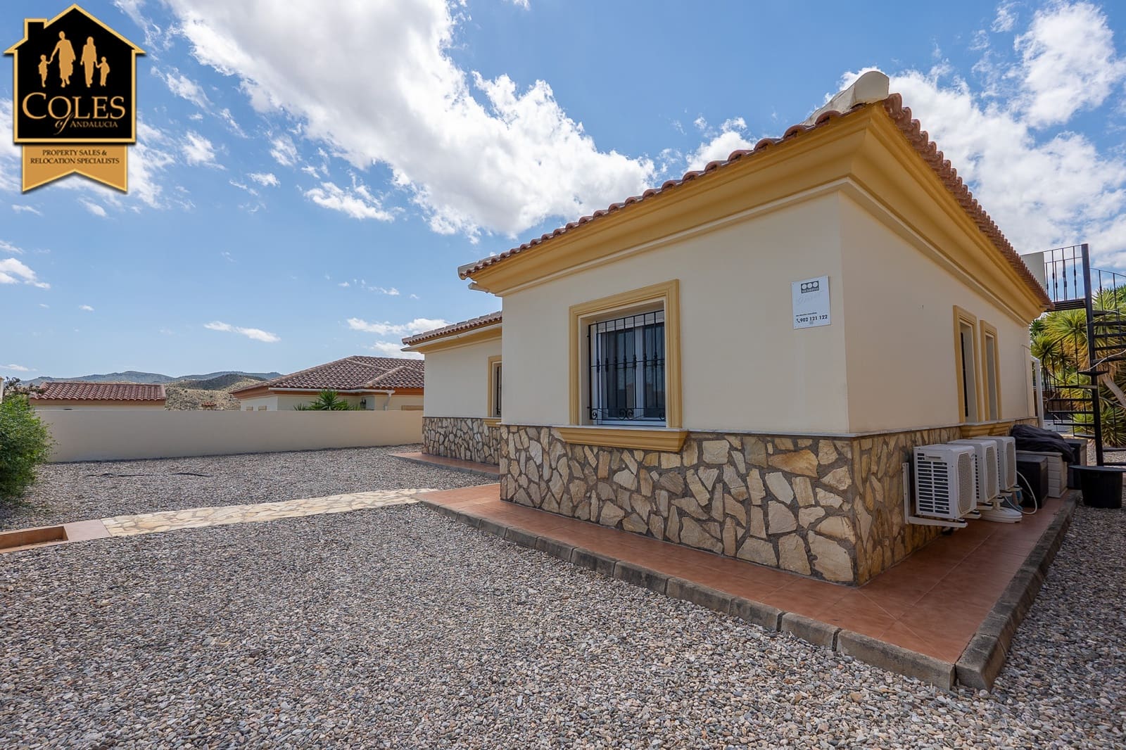 3 bedroom Villa for sale in Arboleas with pool garage - € 284,950 (Ref: 9844326)