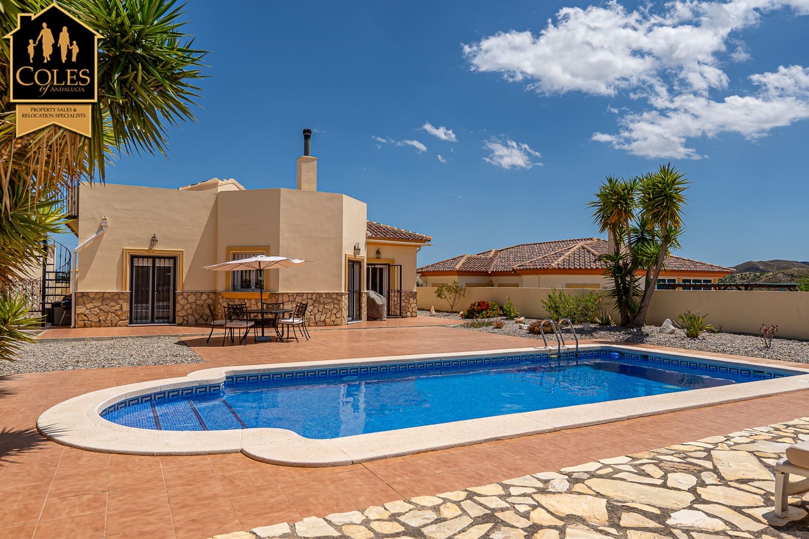 3 bedroom Villa for sale in Arboleas with pool garage - € 284,950 (Ref: 9844326)